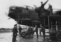 ED860 Avro Lancaster