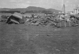 wrecked Norwegian aircraft