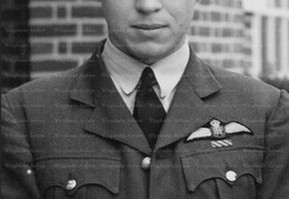 McKnight, H.L., DFC, F/O.