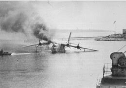L5807 Short Sunderland