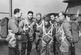 Paratroopers during training