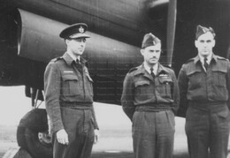 Bennett, Don, AVM.