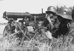 German Machine Gun Crew