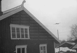 A04317w.jpg