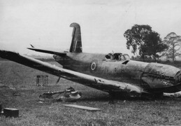 DD810 Blackburn Firebrand