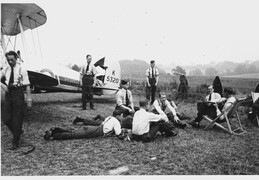 K5320 Gloster Gauntlet