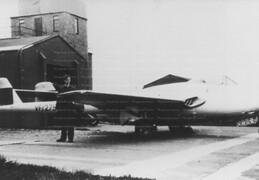VF275 De Havilland  Vampire 