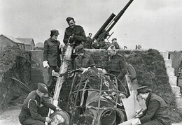 AA Command Gunners