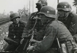 Axis Army Personnel