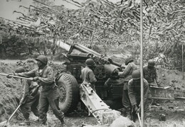 Howitzer Crew