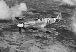 MB882 Supermarine Spitfire