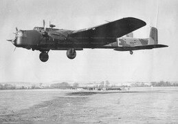 N1379 Armstrong Whitworth Whitley