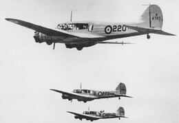 K8755 Avro Anson