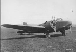 EB490 Airspeed Oxford
