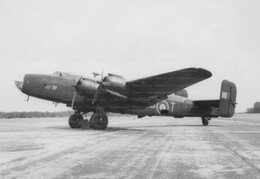 NA135 Handley Page Halifax