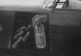 R1162 Vickers Armstrong Wellington IC