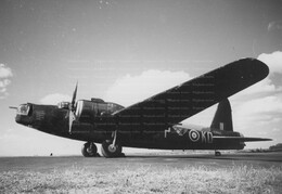 X3662 Vickers Armstrong Wellington III