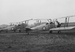K3387 Avro Tutor