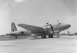 HG226 Vickers Armstrong Warwick 