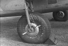 Vickers Armstrong Warwick 