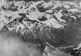 Everest Reconnaissance Photo