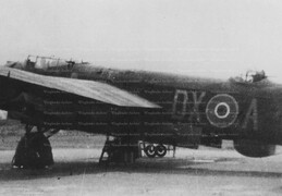 ND471 Avro Lancaster