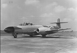 WA546 Gloster Meteor NF16