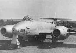 Gloster Meteor FIV