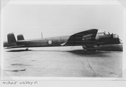 N1345 Armstrong Whitworth Whitley