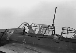 8/StG/2 Unknown Ju87B Crew