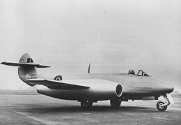 RA490 Gloster Meteor 