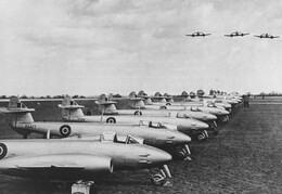 RA427 Gloster Meteor FIV