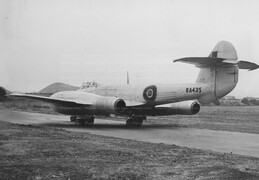 RA435 Gloster Meteor F4