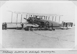 JR8063 Vickers Victoria VI