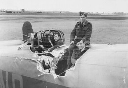 HR837 Handley Page Halifax