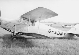 de Havilland DH87 Hornet Moth