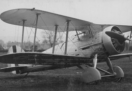 Gloster Gauntlet