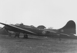 KJ118 Boeing B-17 Flying Fortress