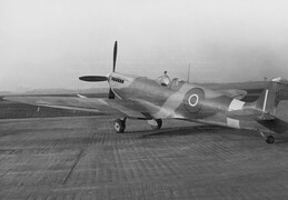 MK177 Supermarine Spitfire