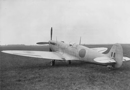 EN??? Supermarine Spitfire PRXI