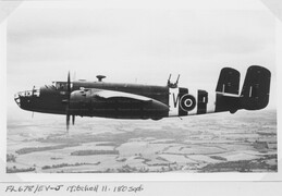 FL678 North American Mitchell II