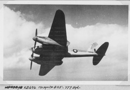 KB696 De Havilland Mosquito B.25