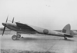 PX216 de Havilland Hornet PR II