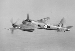 PX362 de Havilland Hornet F 3