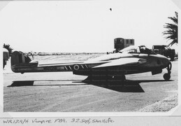 WR129 De Havilland Vampire FB.9
