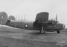 AM910 Consolidated B-24 Liberator