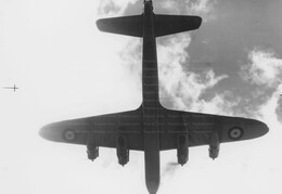BK649 Short Stirling