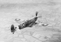 MJ271 Supermarine Spitfire IX