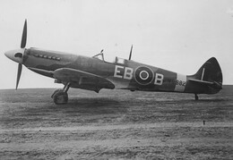 MB882 Supermarine Spitfire XII