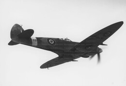 RB146 Supermarine Spitfire XIV